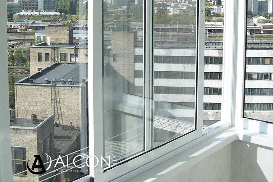 Раздвижные балконные рамы из алюминия в Саранске